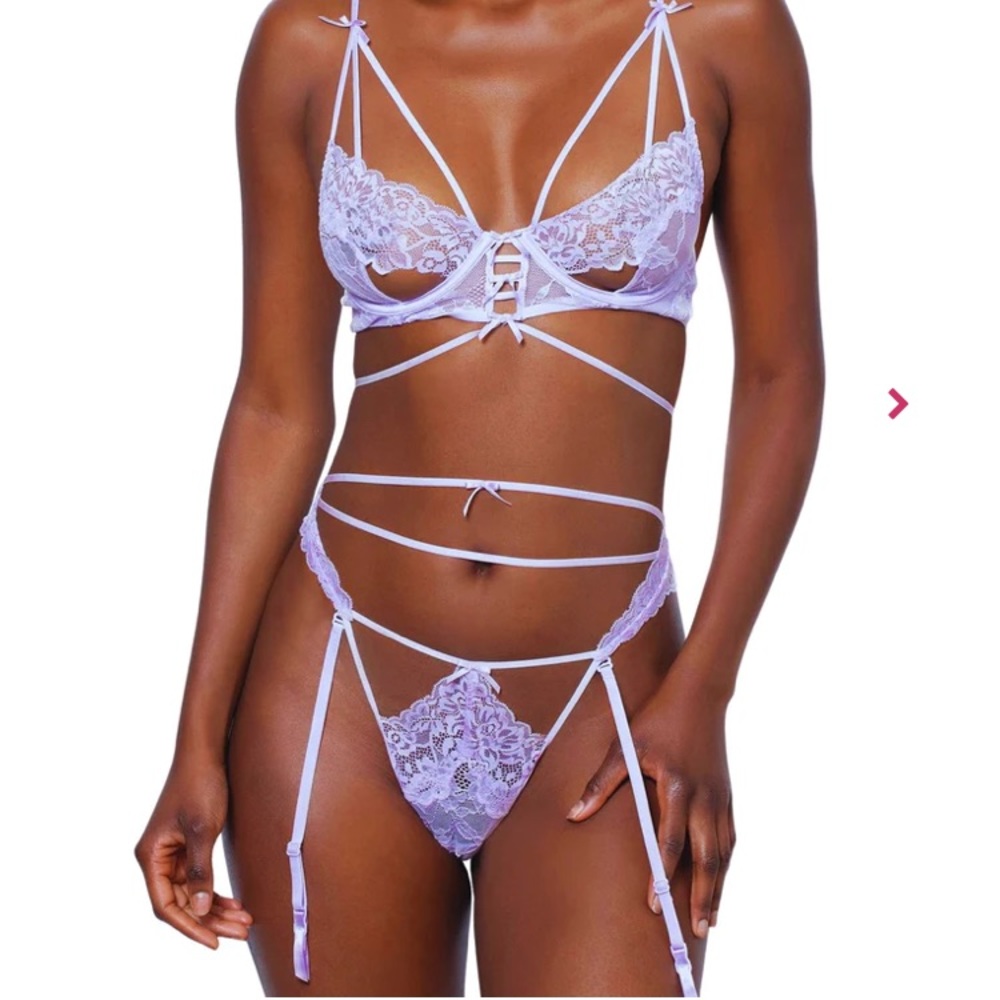 Love, Vera Floral Lace Caged Cutout Bra and Caged Garter Panty Lilac Lingerie